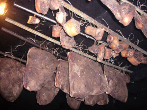 Speck / Pancetta di produzione propria della fattoria